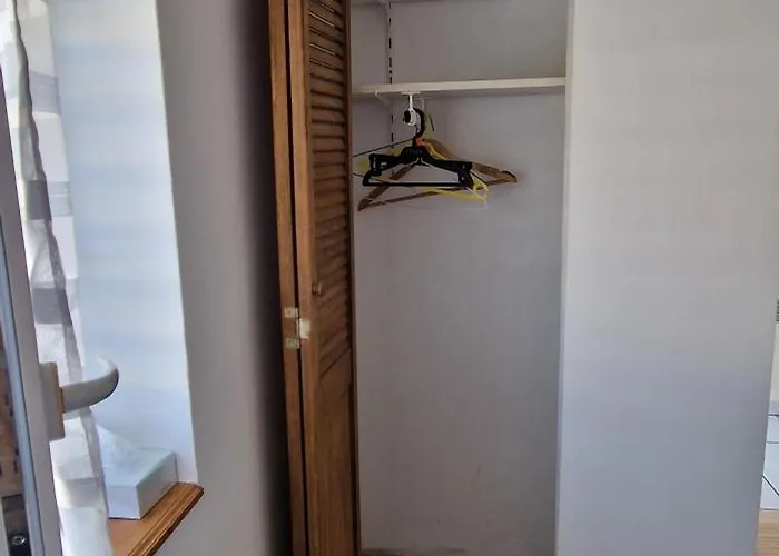 Chambres D Hotes Chez Georges Bed & Breakfast *